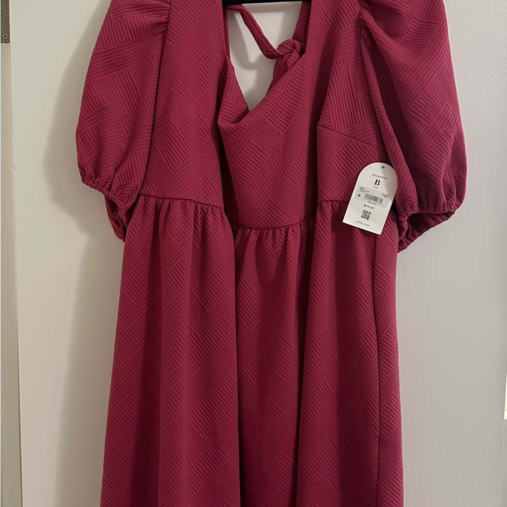 ARULA Dress